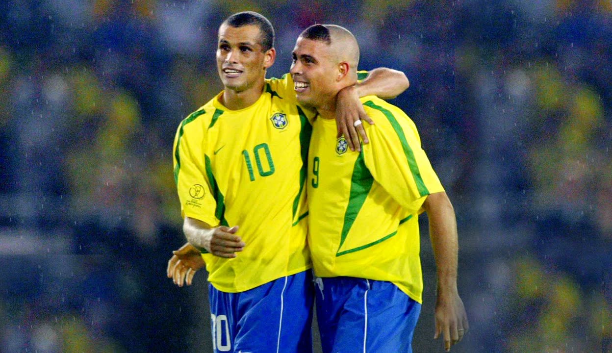 恰恰折射出 恰恰折射出