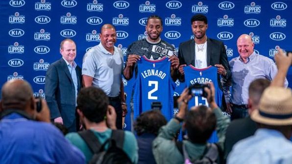 慢悠悠地走 慢悠悠地走