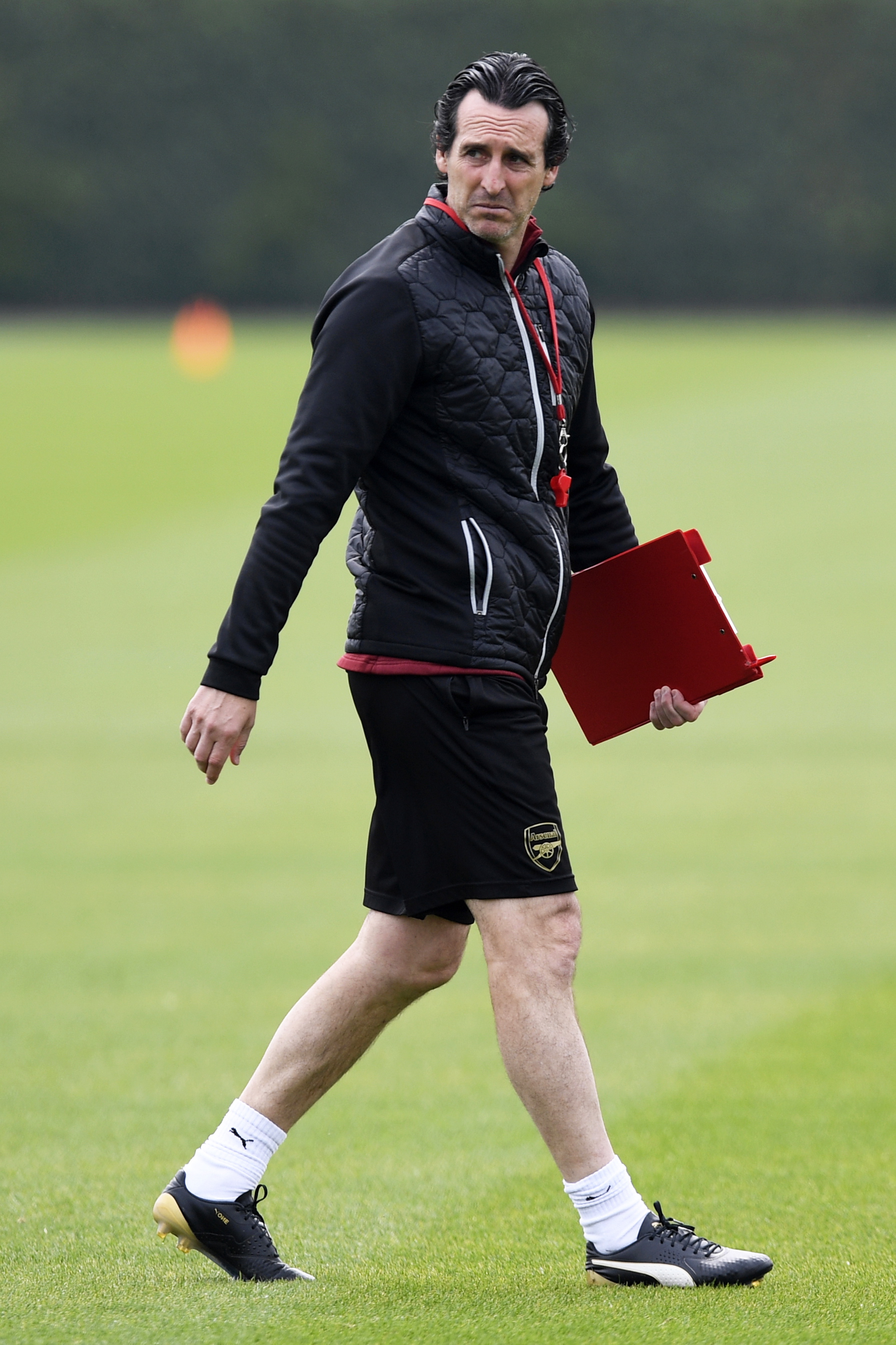 列打乱挥棒 列打乱挥棒