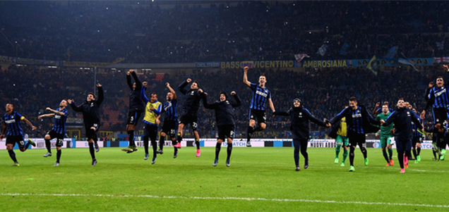 线下客流与 线下客流与